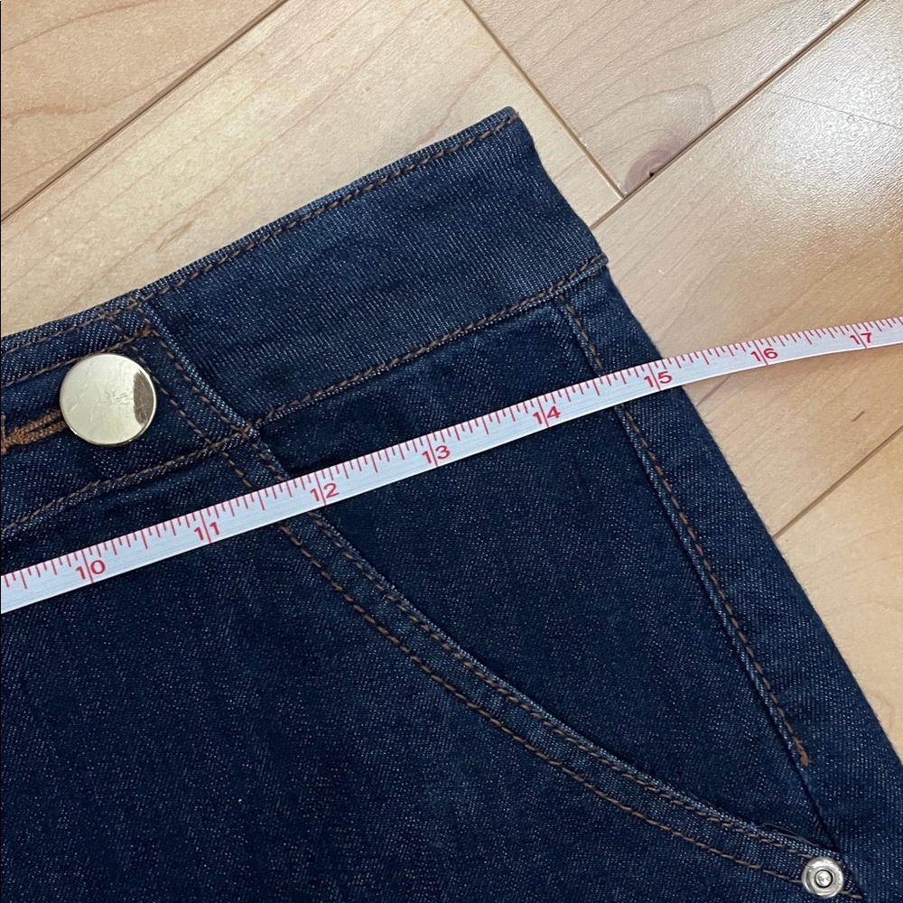Loft size 2 Classic Denim Skirt - Picture 3 of 6